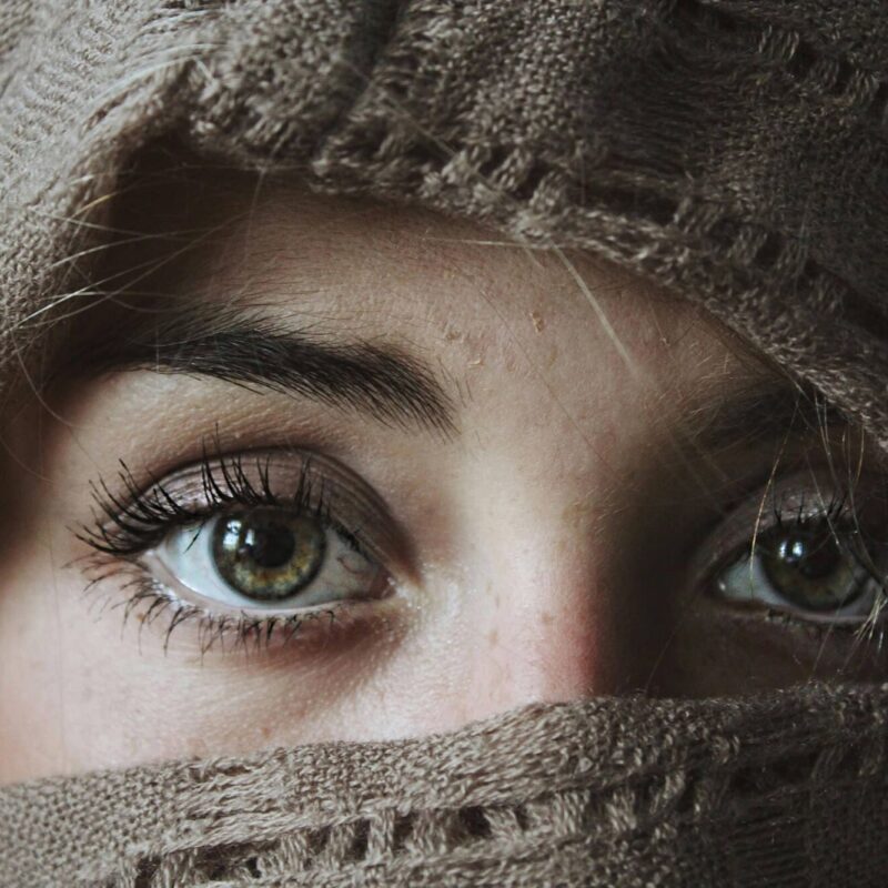 How Eyelid Surgery in Milwaukee Can Refresh Your Look